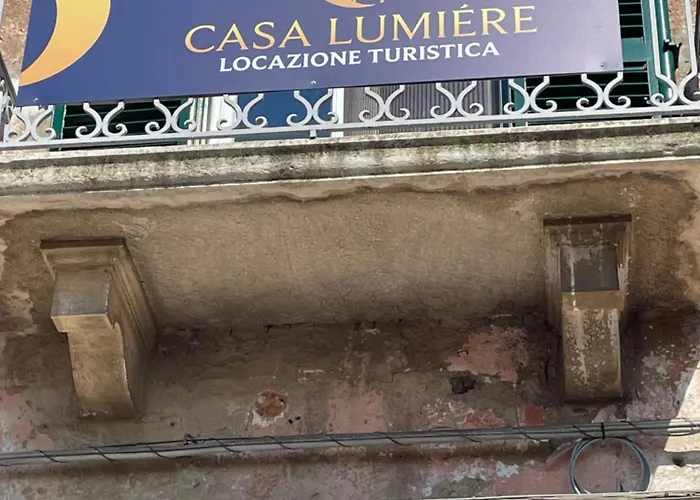 Casa Lumiere